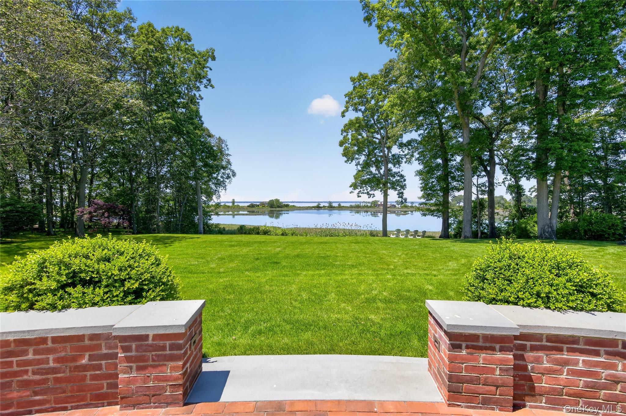 2 Lands End Road Locust Valley, NY 11560 - Photo 40 of 50 Gallery Image 40