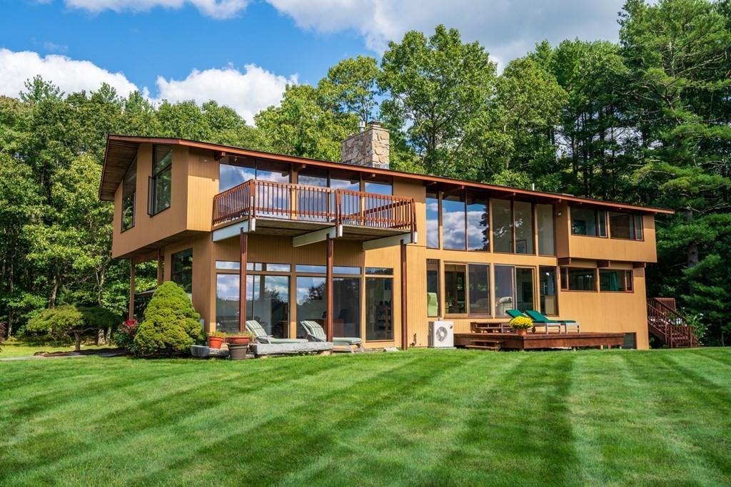 53 Powisset Street Dover, MA 02030 - Photo 1 of 42