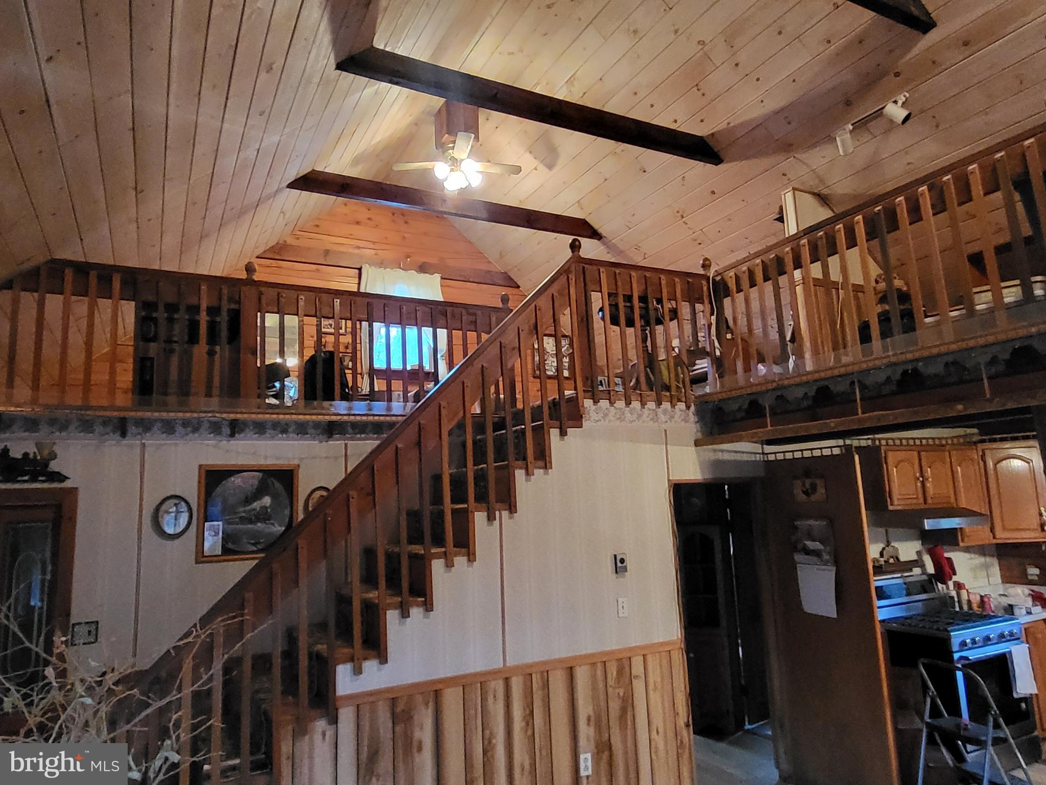 23570 Path Valley Road Doylesburg, PA 17219 - Photo 12 of 24 Loft