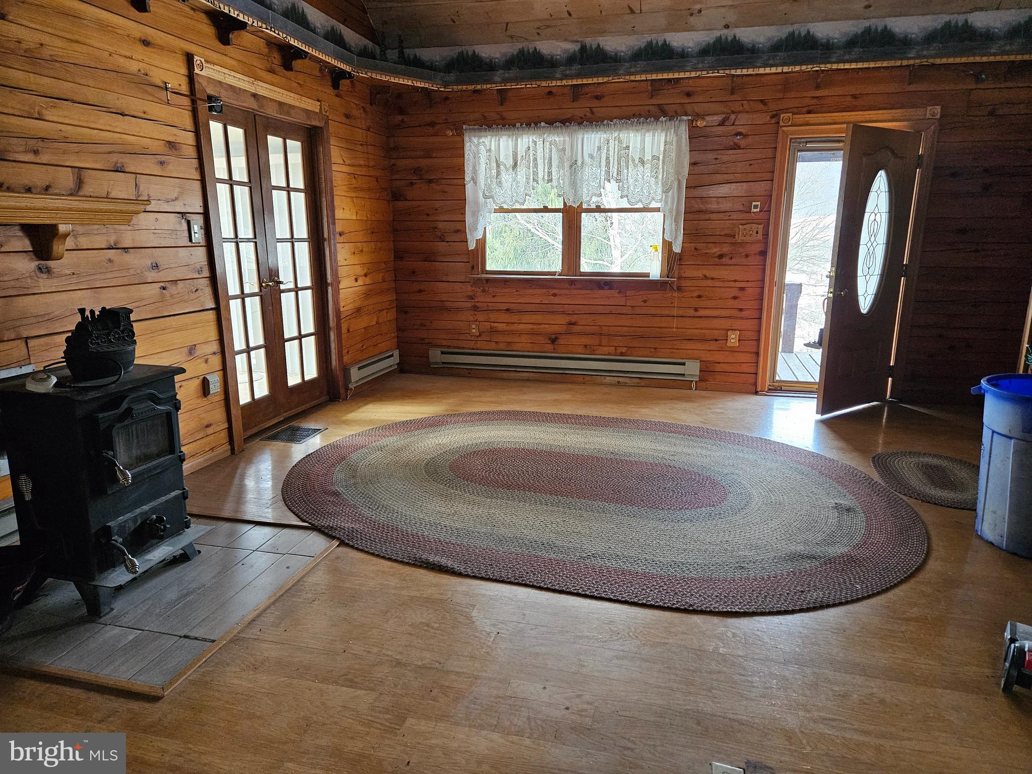 23570 Path Valley Road Doylesburg, PA 17219 - Photo 7 of 24 Living Rm