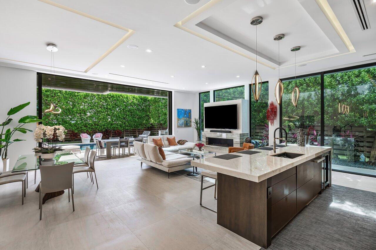 3094 Cadiz Road Boca Raton, FL 33432 - Photo 8 of 58 037-3094CadizRoad-BocaRaton-FL-33432-SMA