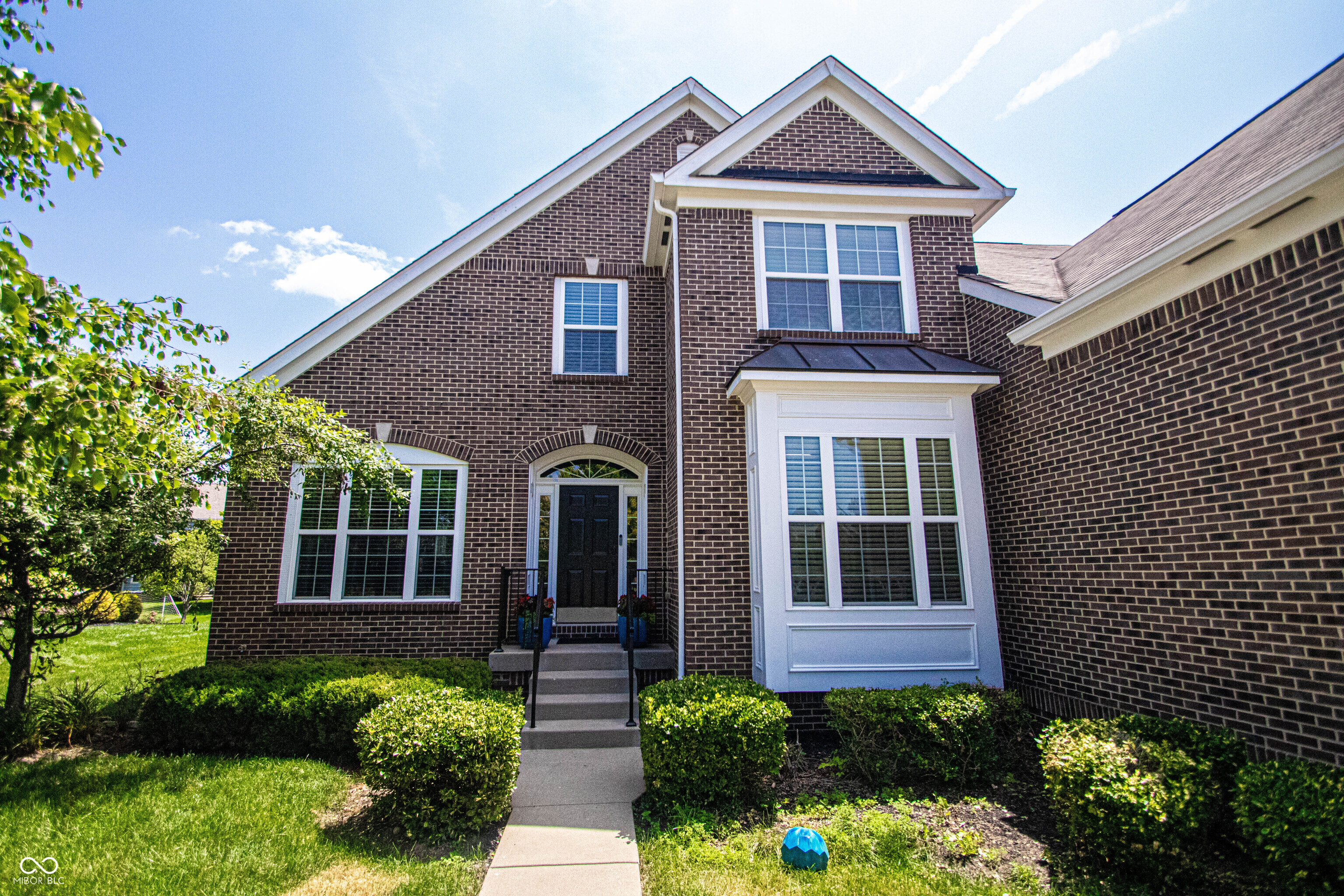 12857 Pennington Road Fishers, IN 46037 - Photo 3 of 51