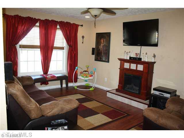 254 North Bridgewater Road Mount Airy, NC 27030 - Photo 3 of 16 Living Room. Great living room for watching TV or entertaining.