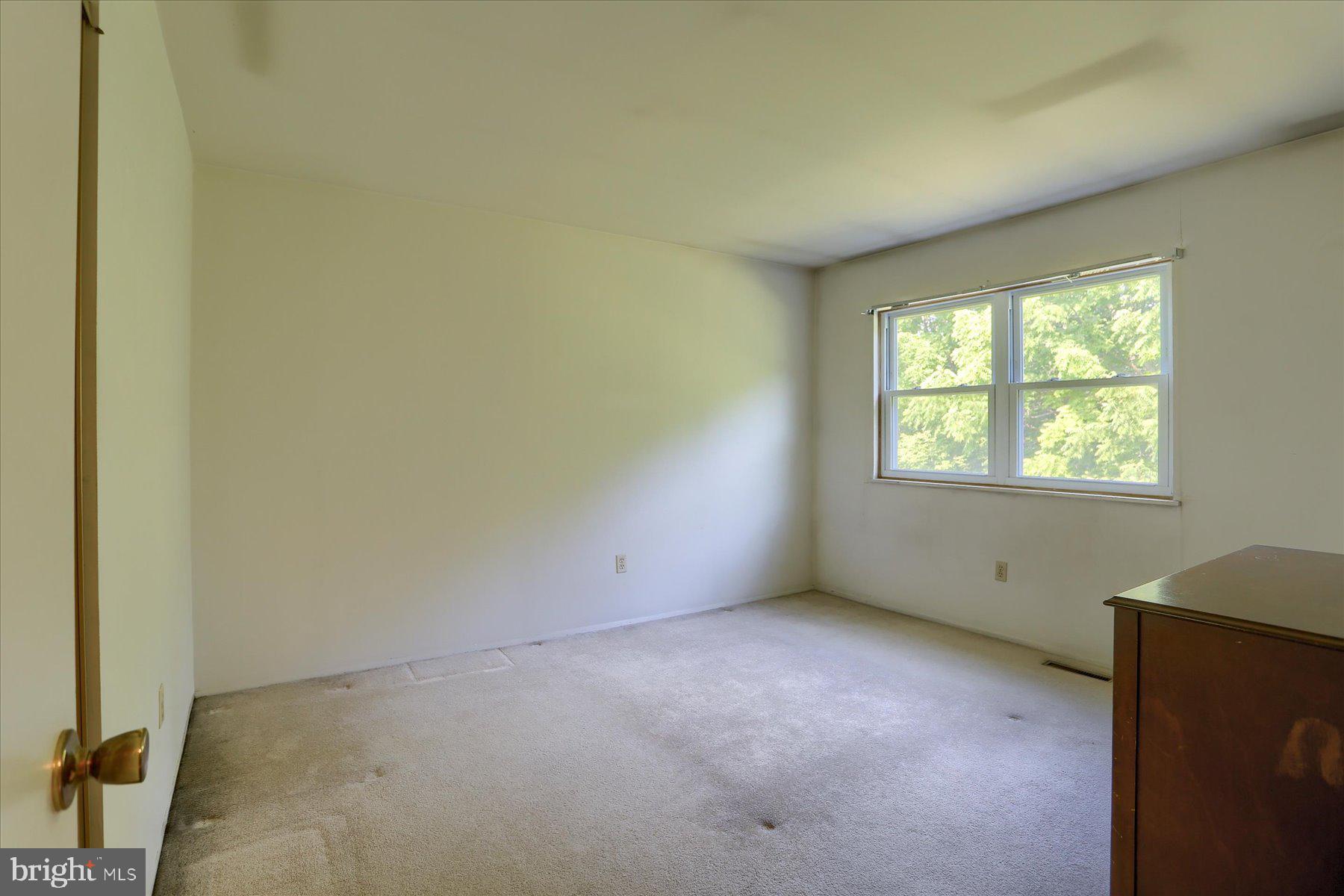 446 Mill Race Road Carlisle, PA 17013 - Photo 17 of 40 Bedroom 1