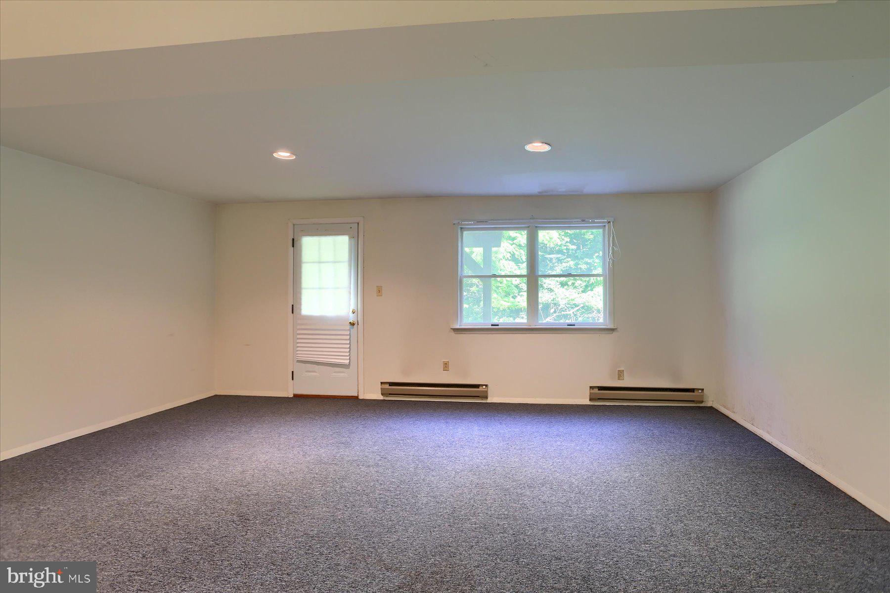 446 Mill Race Road Carlisle, PA 17013 - Photo 27 of 40 Family Room