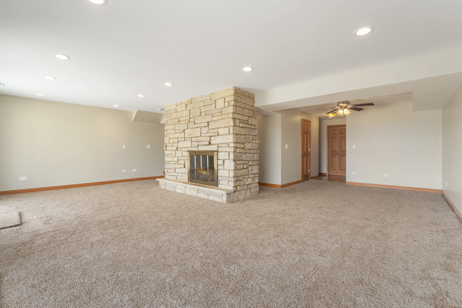 211 San Carlos Road Minooka, IL 60447 - Photo 20 of 34