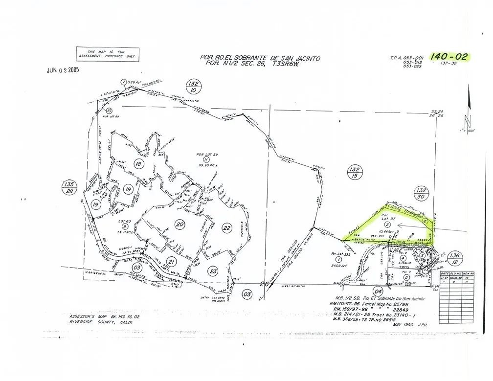 a black and white photo of a painting