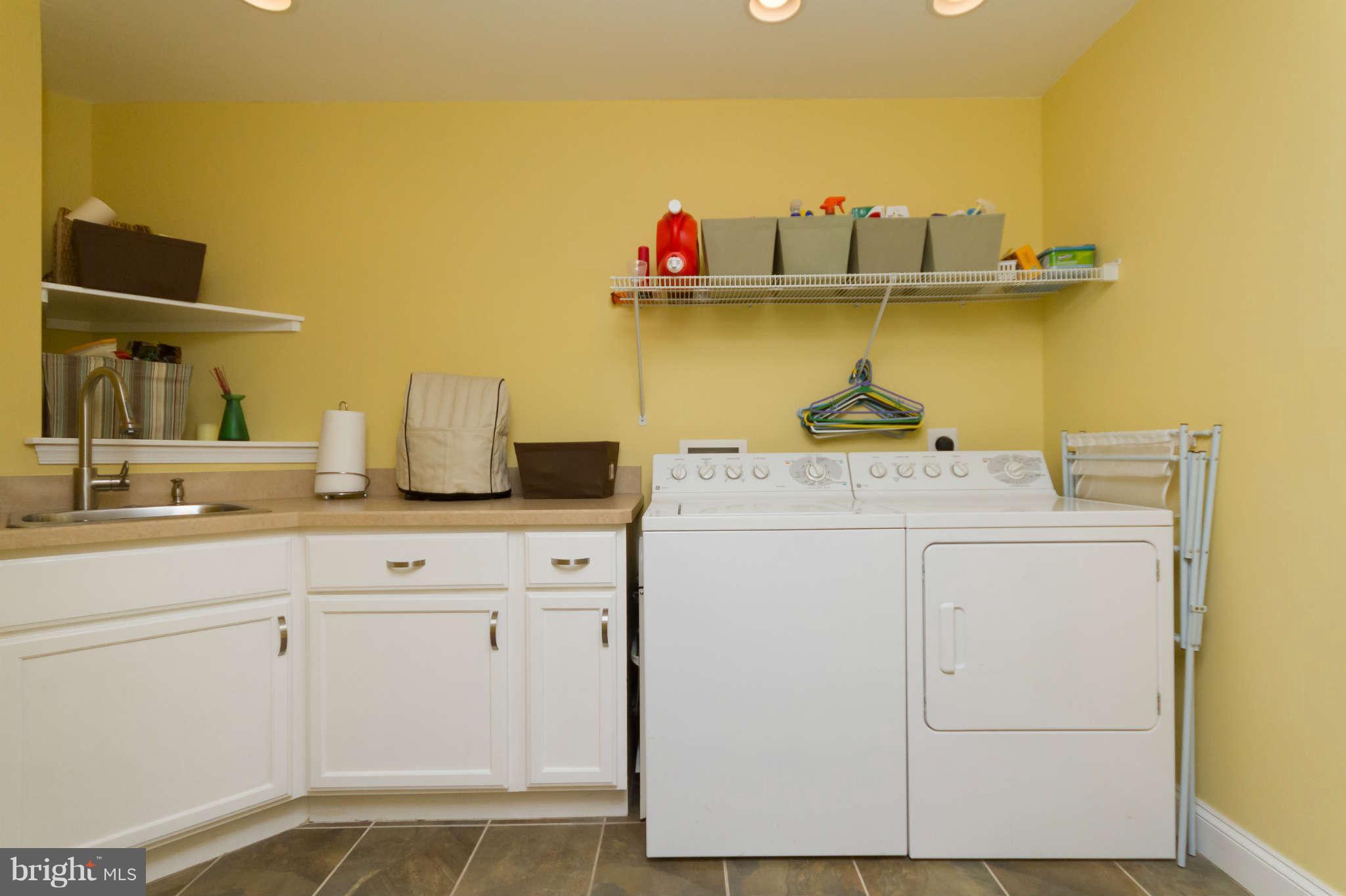 864 Shore Acres Road Arnold, MD 21012 - Photo 12 of 30 Main Floor Separate, Custom Laundry Room