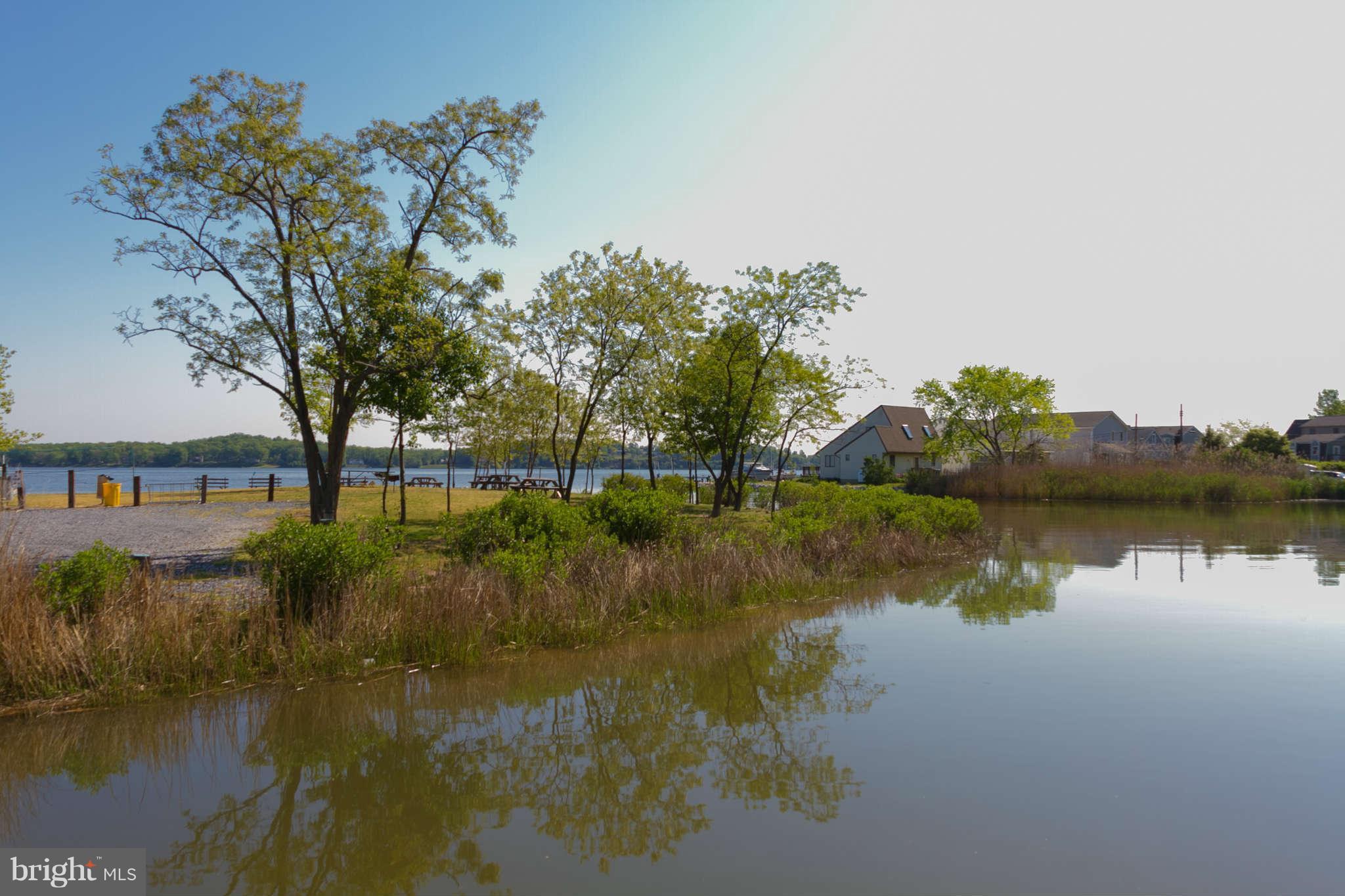 864 Shore Acres Road Arnold, MD 21012 - Photo 29 of 30 Community Beach on the Magothy River & Lake Placid