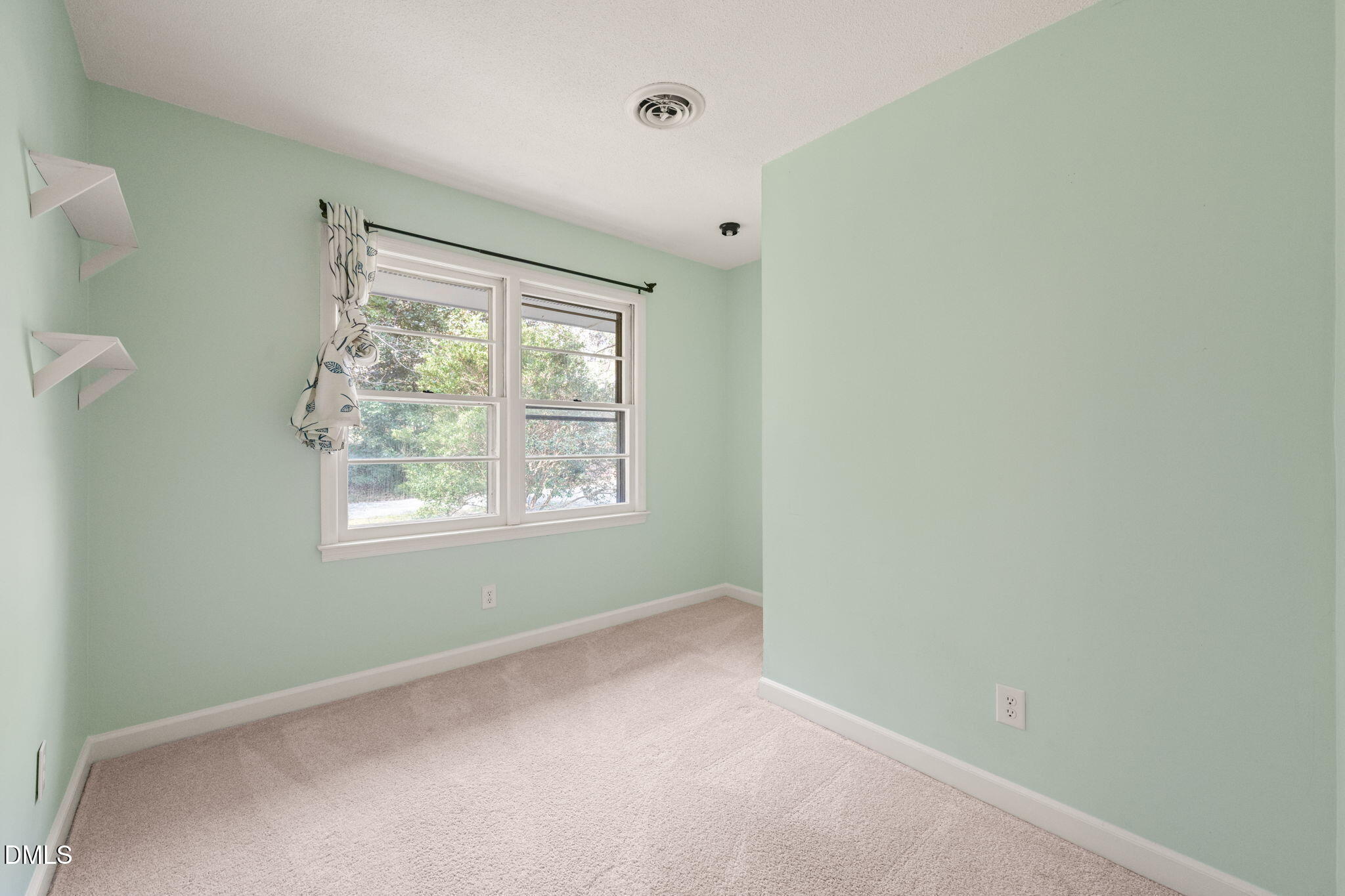 15 Abbey Road Chapel Hill, NC 27516 - Photo 32 of 42