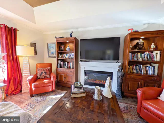 $594,000 | 820 Dunbrooke Court, Frederick, MD 21701