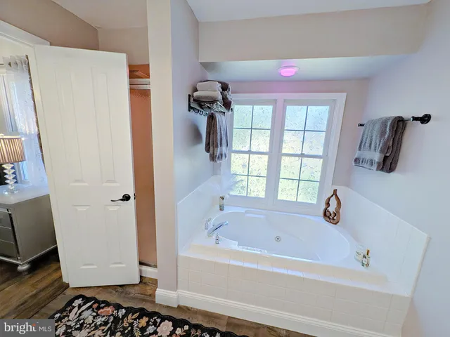 $594,000 | 820 Dunbrooke Court, Frederick, MD 21701