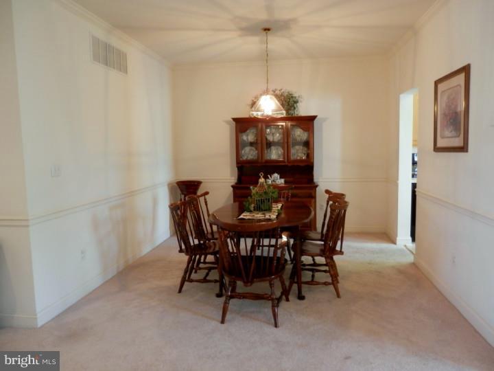 19 Chapel Hill Road Mount Laurel, NJ 08054 - Photo 8 of 25 Gallery Image 8
