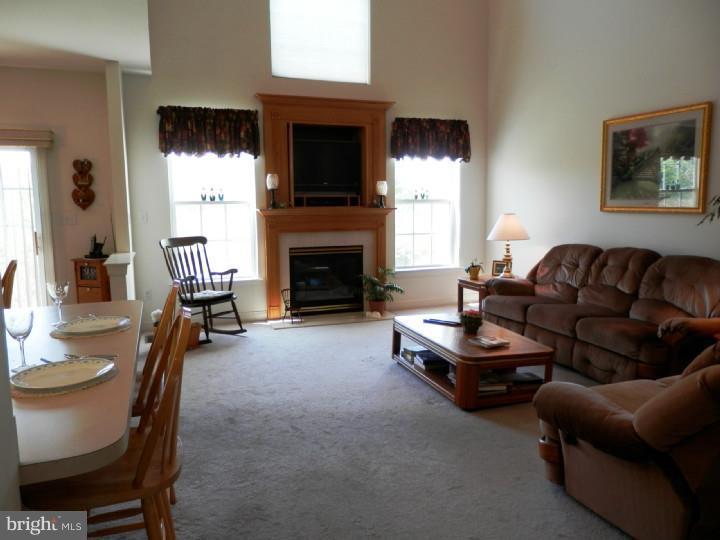 19 Chapel Hill Road Mount Laurel, NJ 08054 - Photo 9 of 25 Gallery Image 9