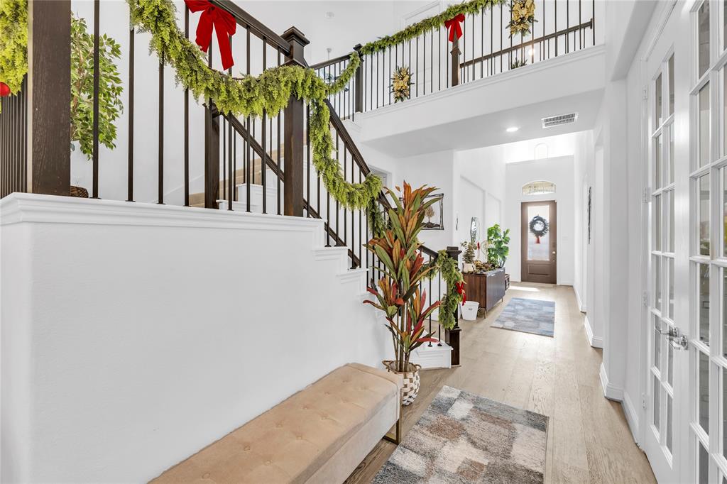 2218 Christopher Lane Euless, TX 76040 - Photo 5 of 28 a view of entryway