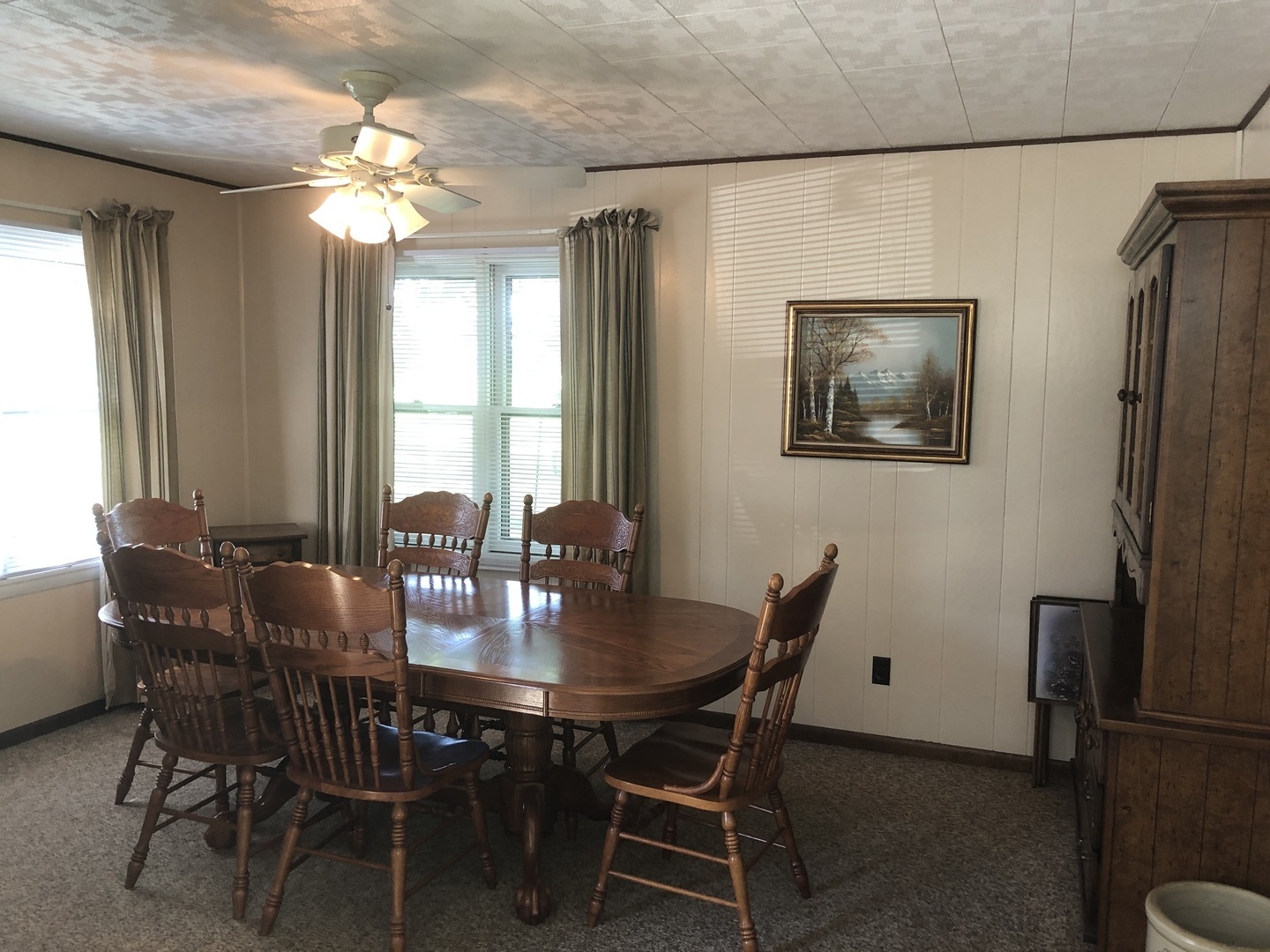 7968 South Sugar Island Road Chebanse, IL 60922 - Photo 15 of 39 a view of a dining room with furniture and window