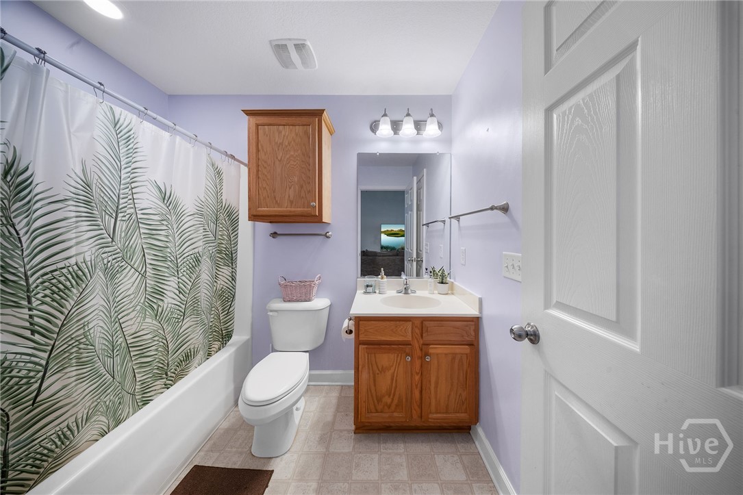 112 Karima Circle Rincon, GA 31326 - Photo 13 of 25 Guest Bathroom