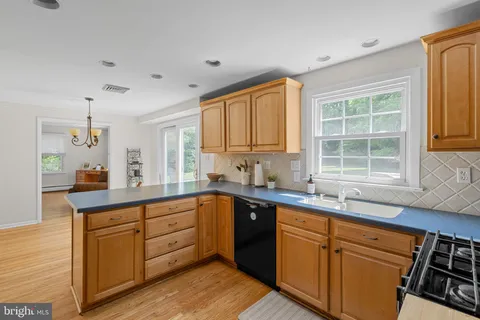 $799,000 | 1545 Terrace Drive, Ambler, PA 19002