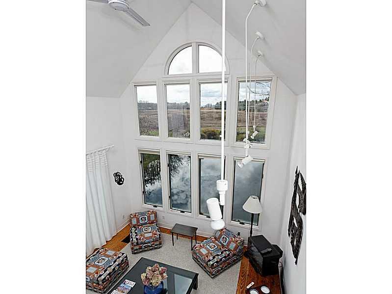 72 Rossmore Road Brunswick, ME 04011 - Photo 25 of 35 Living Room.