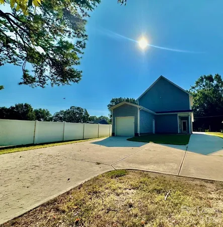 $2,350 | 248 Mills Avenue, Troutman, NC 28166