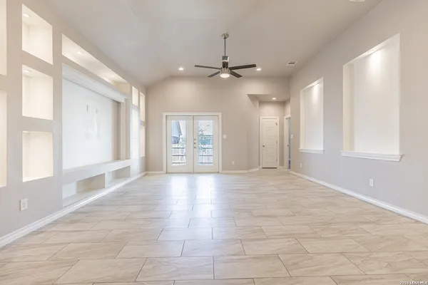 $1,995 | 115 Katy Post, San Antonio, TX 78220