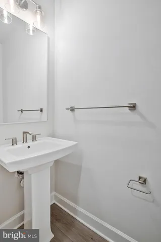 an empty room with an entryway