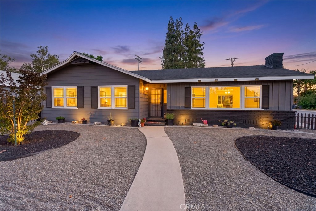 4194 Euclid Court Riverside, CA 92504 - Photo 1 of 29 Low-maintenance yardscaping