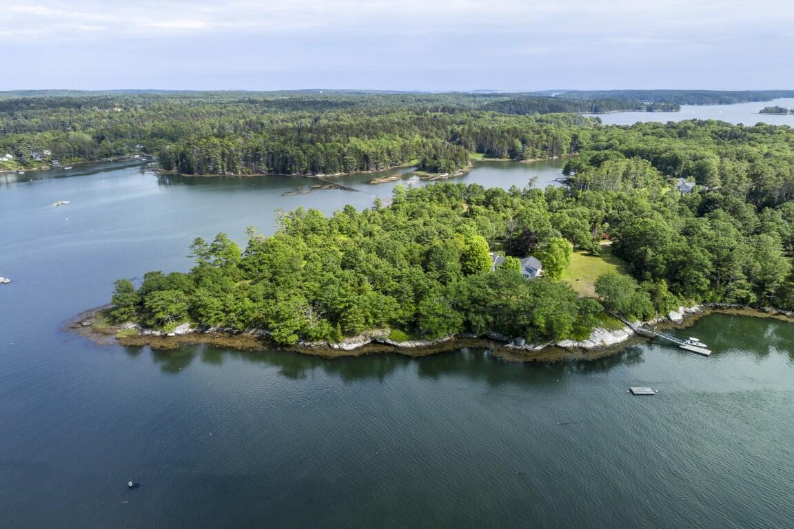 65 Tavenner Road Boothbay, ME 04537 - Photo 2 of 66 2