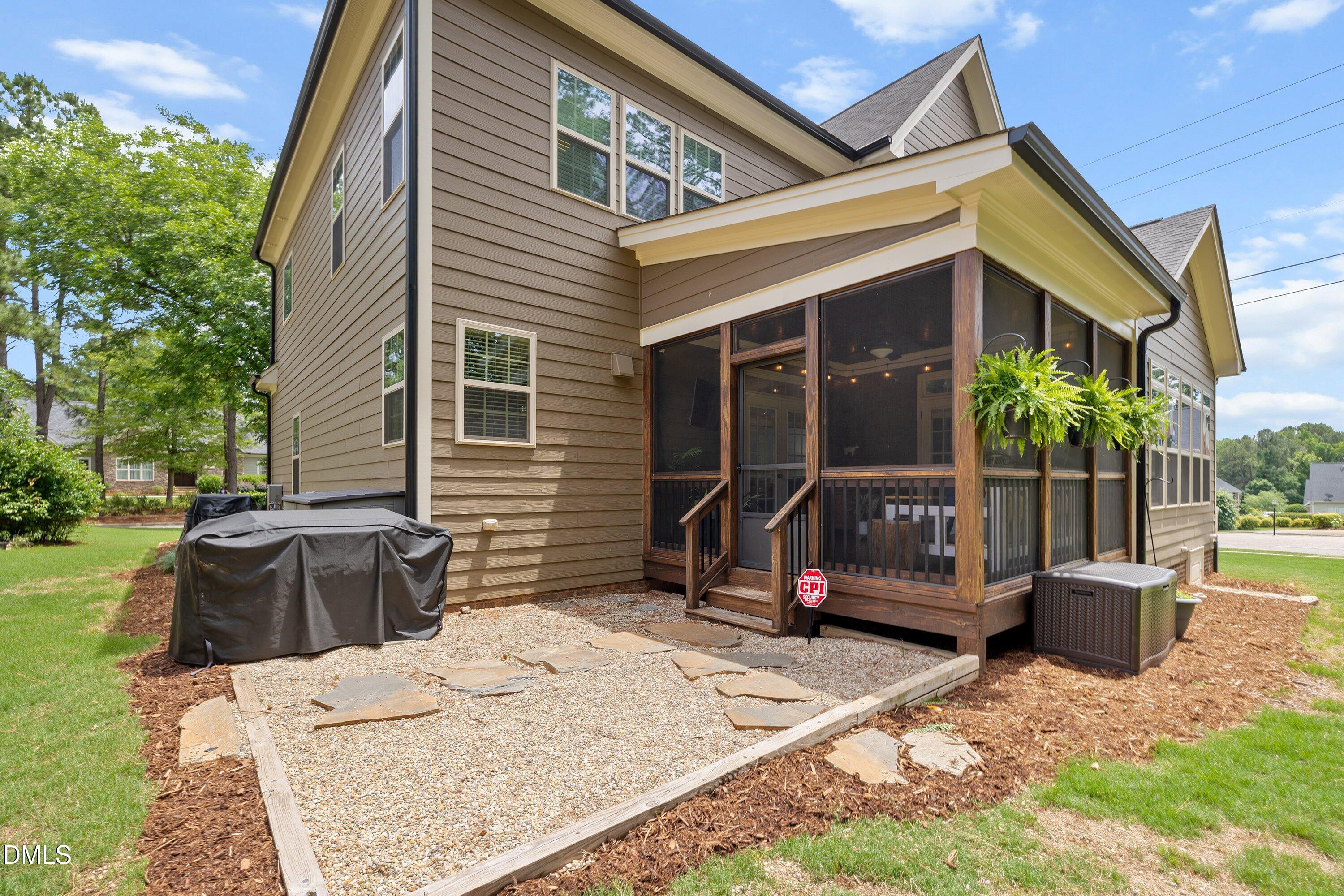 6501 Glendower Road Raleigh, NC 27613 - Photo 69 of 86 73-6501 Glendower118 Temple_6248