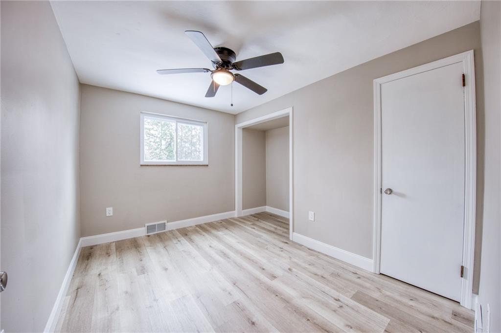 2158 Reis Run Road Pittsburgh, PA 15237 - Photo 20 of 50 a view of room with window ceiling fan and hardwood floor