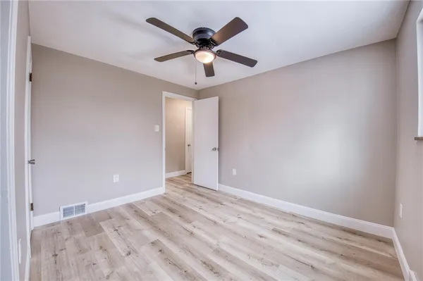 $3,000 | 2158 Reis Run Road, Pittsburgh, PA 15237