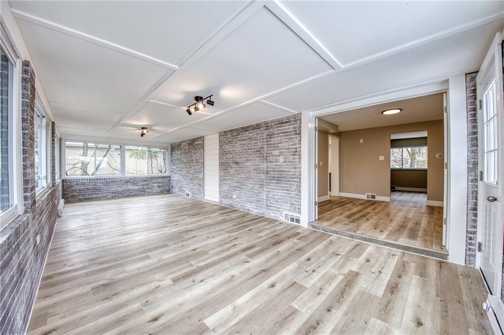 2158 Reis Run Road Pittsburgh, PA 15237 - Photo 30 of 50 a view of livingroom with wooden floor