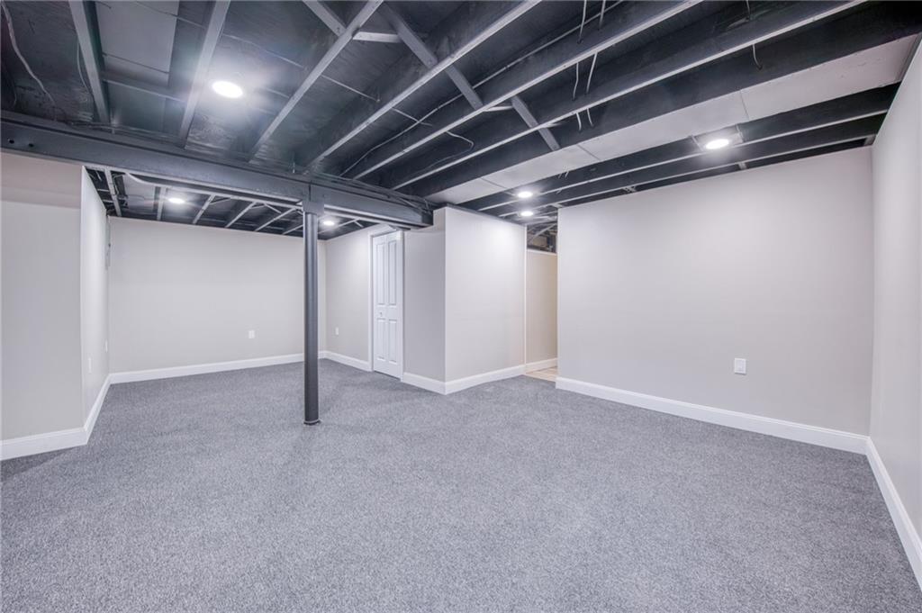 2158 Reis Run Road Pittsburgh, PA 15237 - Photo 39 of 50 a view of an empty room