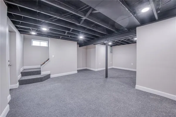 $3,000 | 2158 Reis Run Road, Pittsburgh, PA 15237