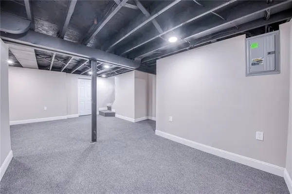 $3,000 | 2158 Reis Run Road, Pittsburgh, PA 15237