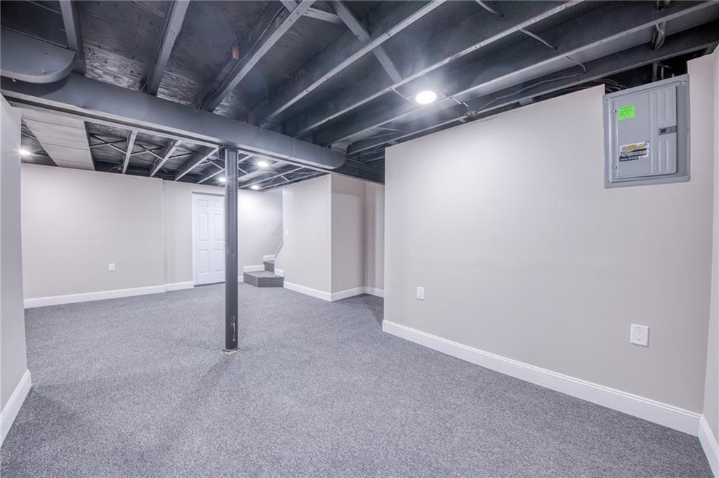 2158 Reis Run Road Pittsburgh, PA 15237 - Photo 41 of 50 a view of empty room