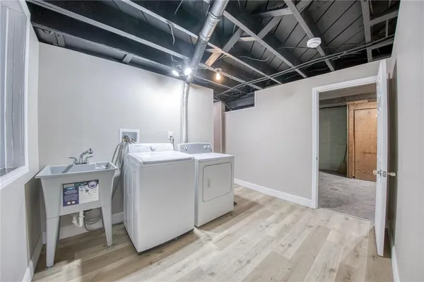 $3,000 | 2158 Reis Run Road, Pittsburgh, PA 15237