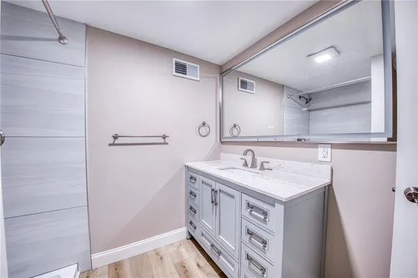 $3,000 | 2158 Reis Run Road, Pittsburgh, PA 15237