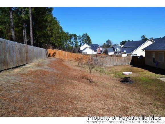 712 Bramblegate Road Hope Mills, NC 28348 - Photo 17 of 18 Gallery Image 17