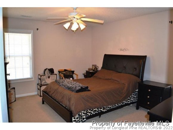 712 Bramblegate Road Hope Mills, NC 28348 - Photo 8 of 18 Gallery Image 8