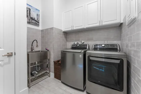 $885,000 | 7465 Seacoast Drive, Parkland, FL 33067