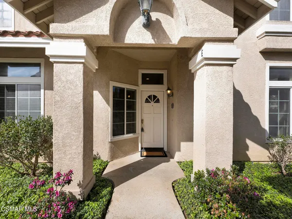 $765,000 | 645 Ivywood Lane, Unit E, Simi Valley, CA 93065