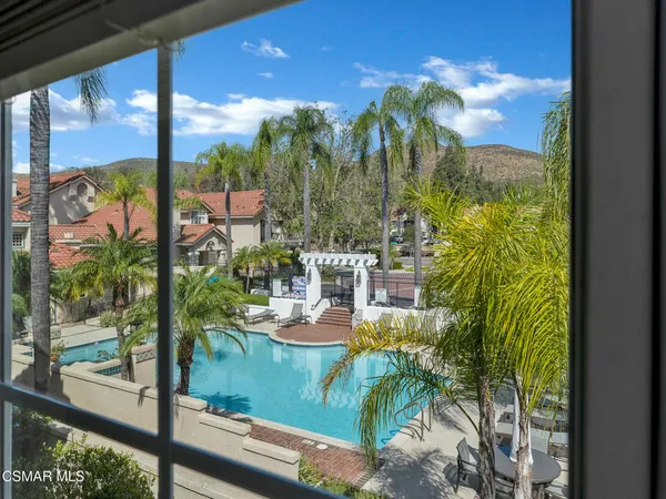 $765,000 | 645 Ivywood Lane, Unit E, Simi Valley, CA 93065
