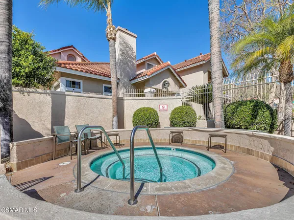 $765,000 | 645 Ivywood Lane, Unit E, Simi Valley, CA 93065