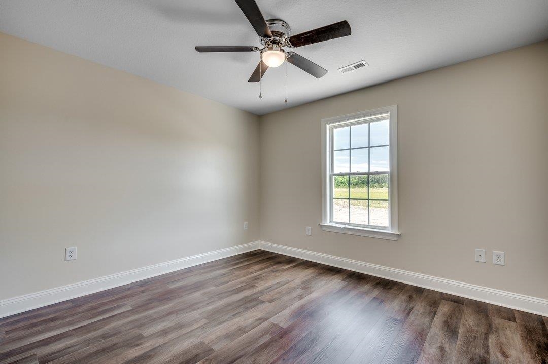 2532 Harvey Road Loris, SC 29569 - Photo 13 of 21 Gallery Image 13