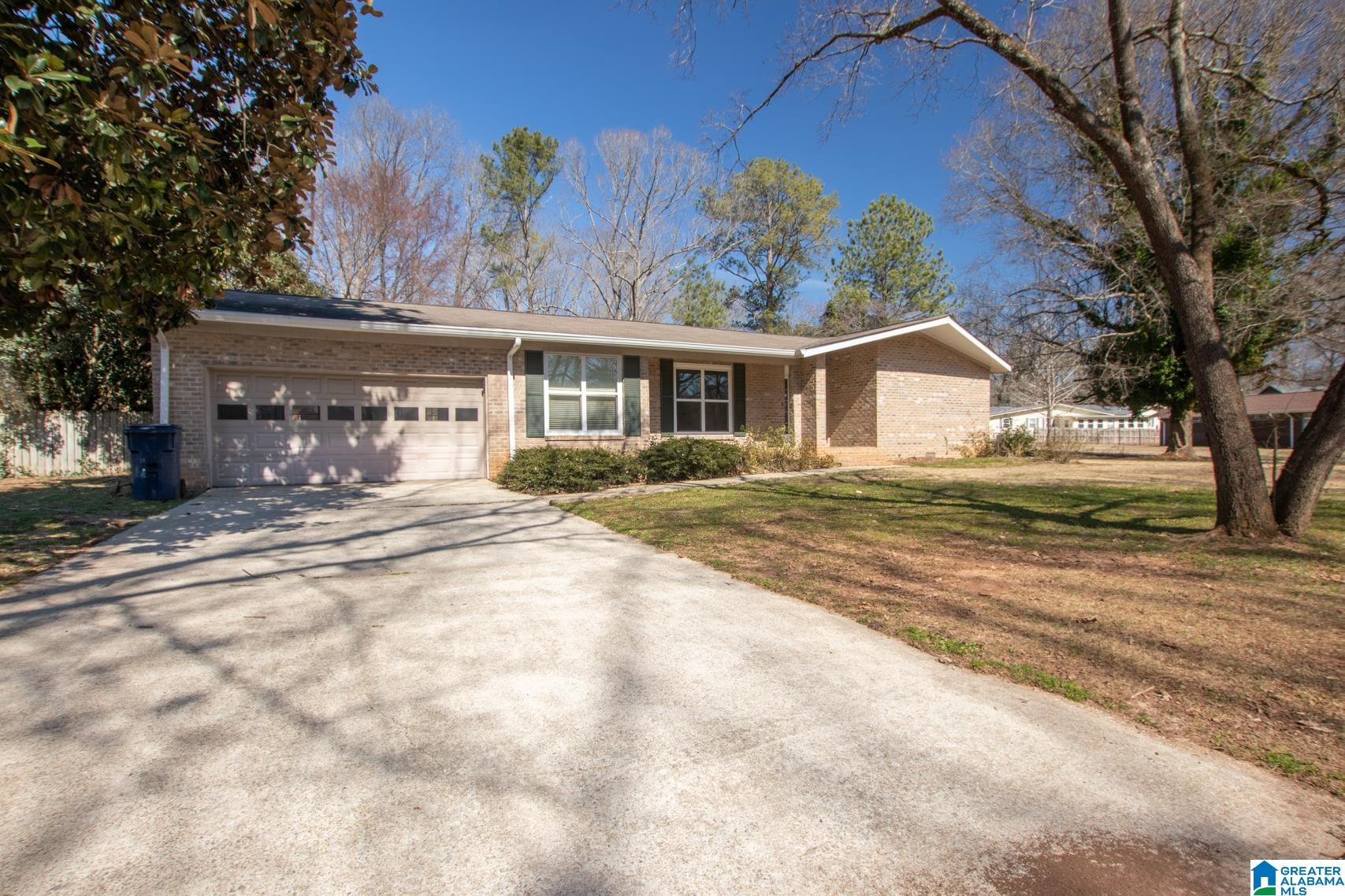 3713 Dale Hollow Road Anniston, AL 36207 - Photo 3 of 38