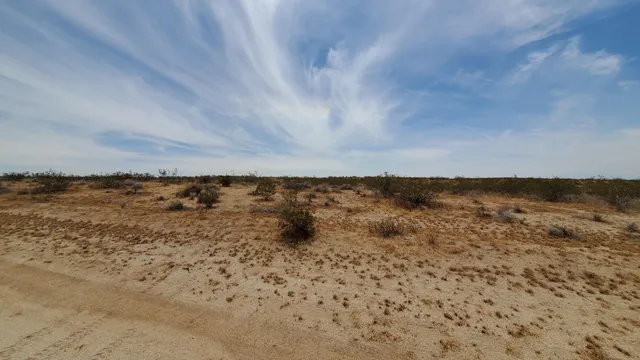 a view of terrace with sky view