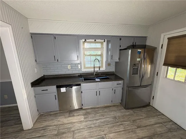 $199,500 | 1112 Fairway Drive, Richmond, MO 64085