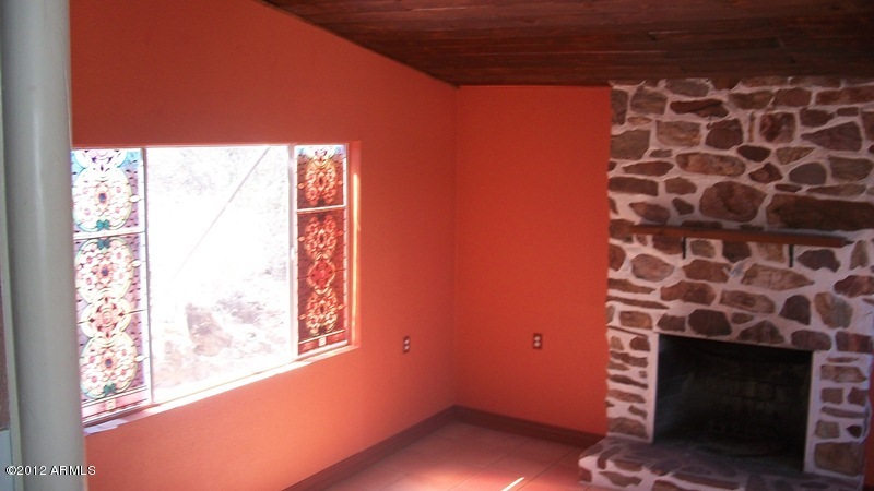 3442 West Meander Road New River, AZ 85087 - Photo 10 of 29 Living Room