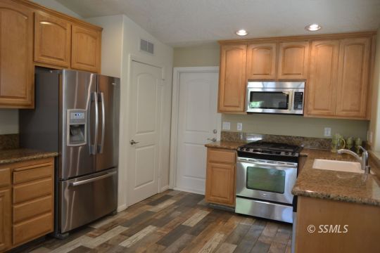 120 Barbara Avenue Ridgecrest, CA 93555 - Photo 32 of 36 Gallery Image 32